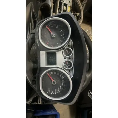 Ford Focus Gösterge Saati 2.5 Kasa 8V4T-10849-EL