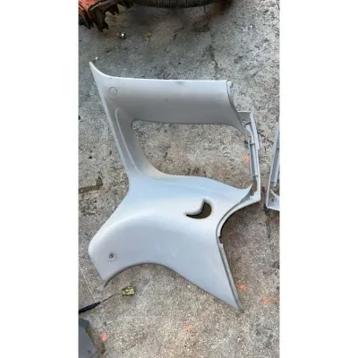 Ford Fiesta Arka Bagaj Yan Plastik