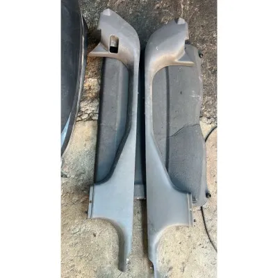 Ford Fiesta Marşpiyel İç Plastik