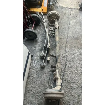 Ford Connect Arka Dingil