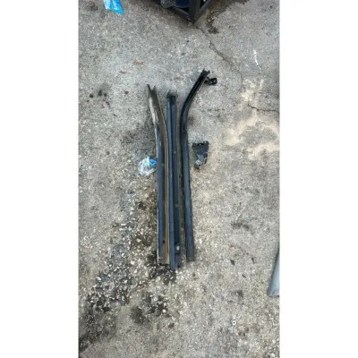 Fiat Doblo Sağ Sürgülü Kapı Rayı Orta,Üst ve Alt