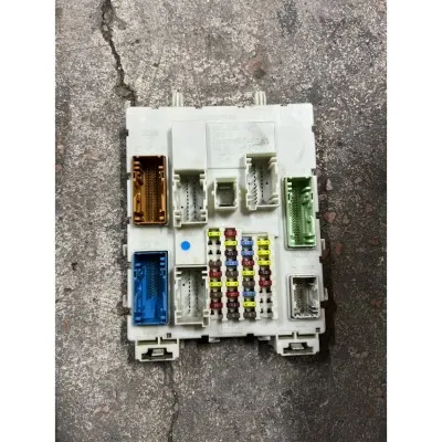 Ford Focus 3 Sigorta Kutusu BV6N 14A73