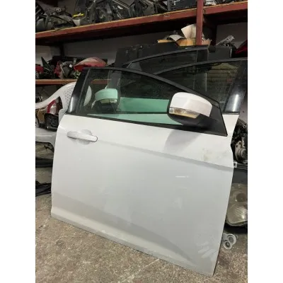 Ford Focus 3 Sağ Ön Kapı 2011-2018