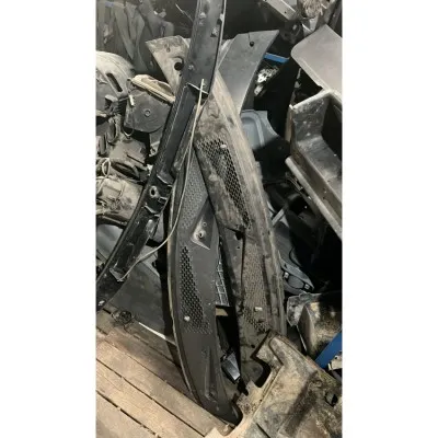 Ford Transit V347 Silecek Izgara