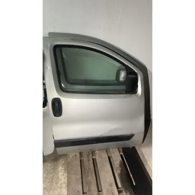 Fiat Fiorino Sağ Ön Kapı Gri