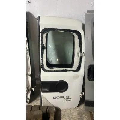 Fiat Doblo Sağ Bagaj Kapağı 2010-2023