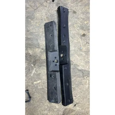 Ford Focus 1 HB Bagaj İç Kilit Plastiği