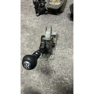 Ford Connect Vites Kulesi 2003-2005 Mandallı Tip