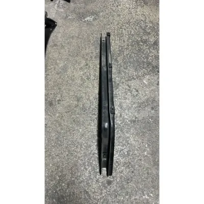 Fiat Doblo Sağ Sürgülü Kapı Rayı Alt