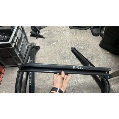 Fiat Fiorino Sol Sürgülü Kapı Rayı