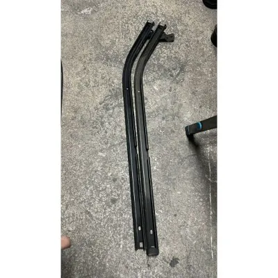 Fiat Doblo Sağ Sürgülü Kapı Rayı Üst