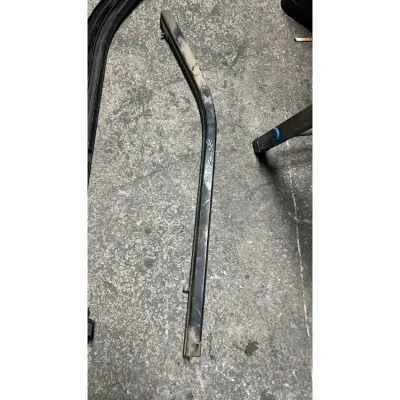 Fiat Doblo Sağ Kapı Rayı