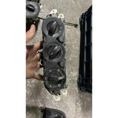 Ford Focus 2.5 Klima Kontrol Paneli 3M5T1998BC