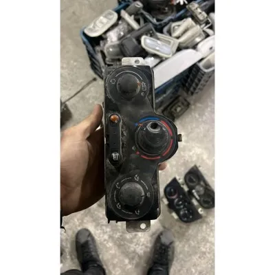 Renault Kangoo 3 Klima Kontrol Paneli