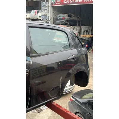 Fiat Punto Sol Arka Çamurluk