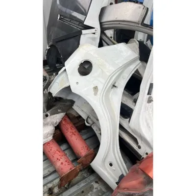 Fiat Punto Sağ Arka Çamurluk
