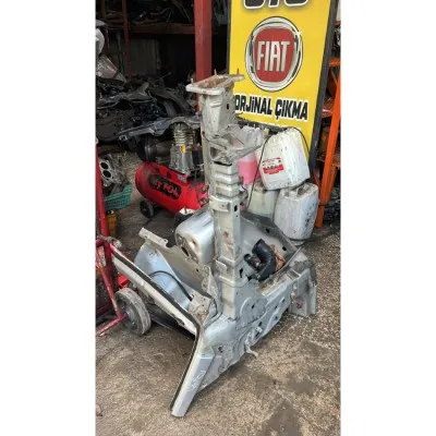 Ford Focus 2 Sağ Podye