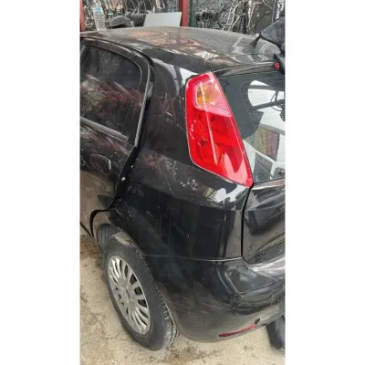 Fiat Punto Sol Arka Çamurluk