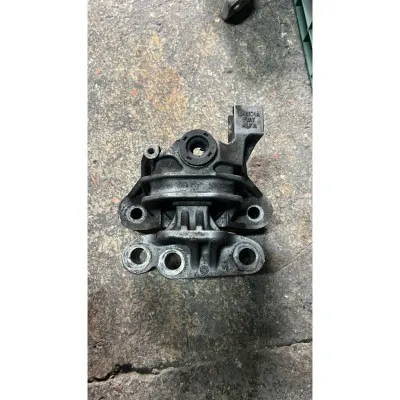 Fiat Bravo 2 Motor Takozu Dizel 51796829