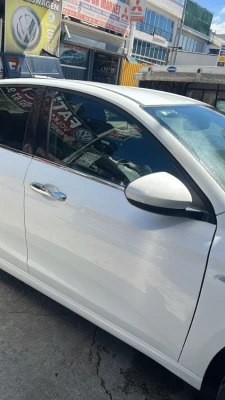 Fiat Egea Cross Sağ Ön Kapı Beyaz