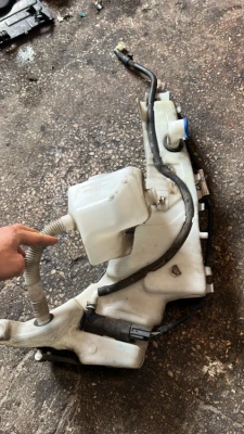 Ford Focus Silecek Yedek Su Bidonu Far Yıkamalı 2005-2011