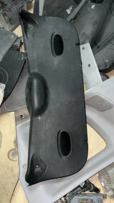 Ford Focus Hatchback Bagaj Döşemesi