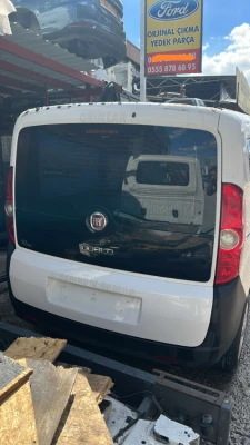 Fiat Doblo Bagaj Kapak 2012