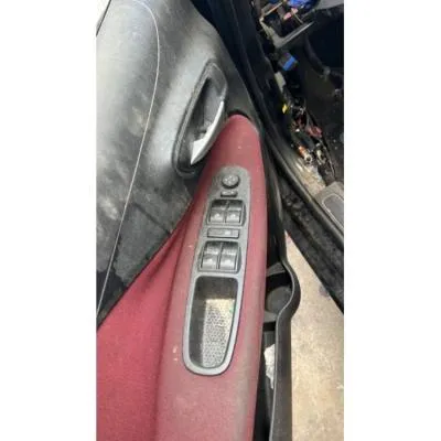 Fiat Punto Cam Açma Düğmesi – 4 Cam Otomatik