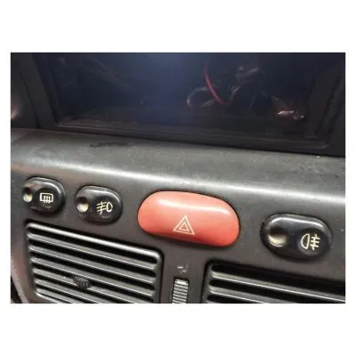 Fiat Palio Çıkma Dörtlü İkaz Düğmesi