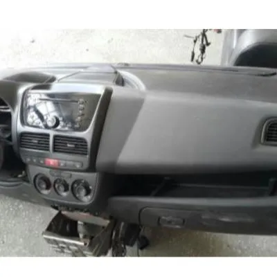 Fiat Doblo Çıkma Göğüs