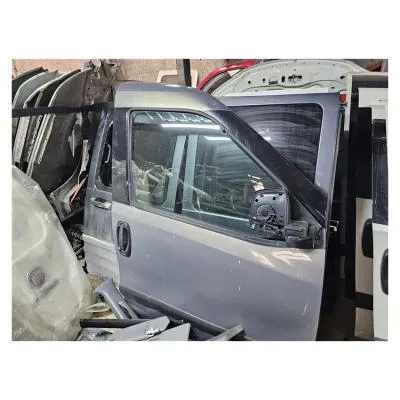 Fiat Doblo Çıkma Sağ Ön Kapı