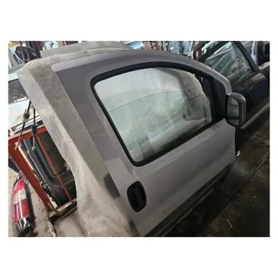 Fiat Fiorino Çıkma Sağ Ön Kapı