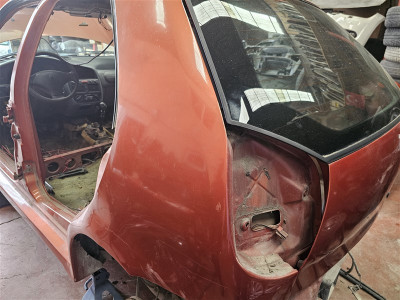 Fiat palio çıkma sol arka çamurluk