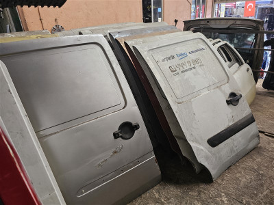 Ford Doblo Çıkma panelvan sürgülü kapı